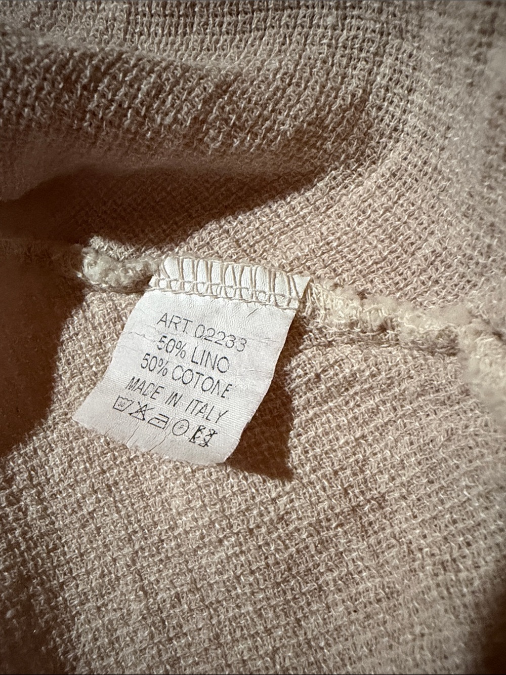 Meo meli Italian Tie-Front Spaghetti Strap Camisole in Dusty Mauve linen - Picture 4 of 5